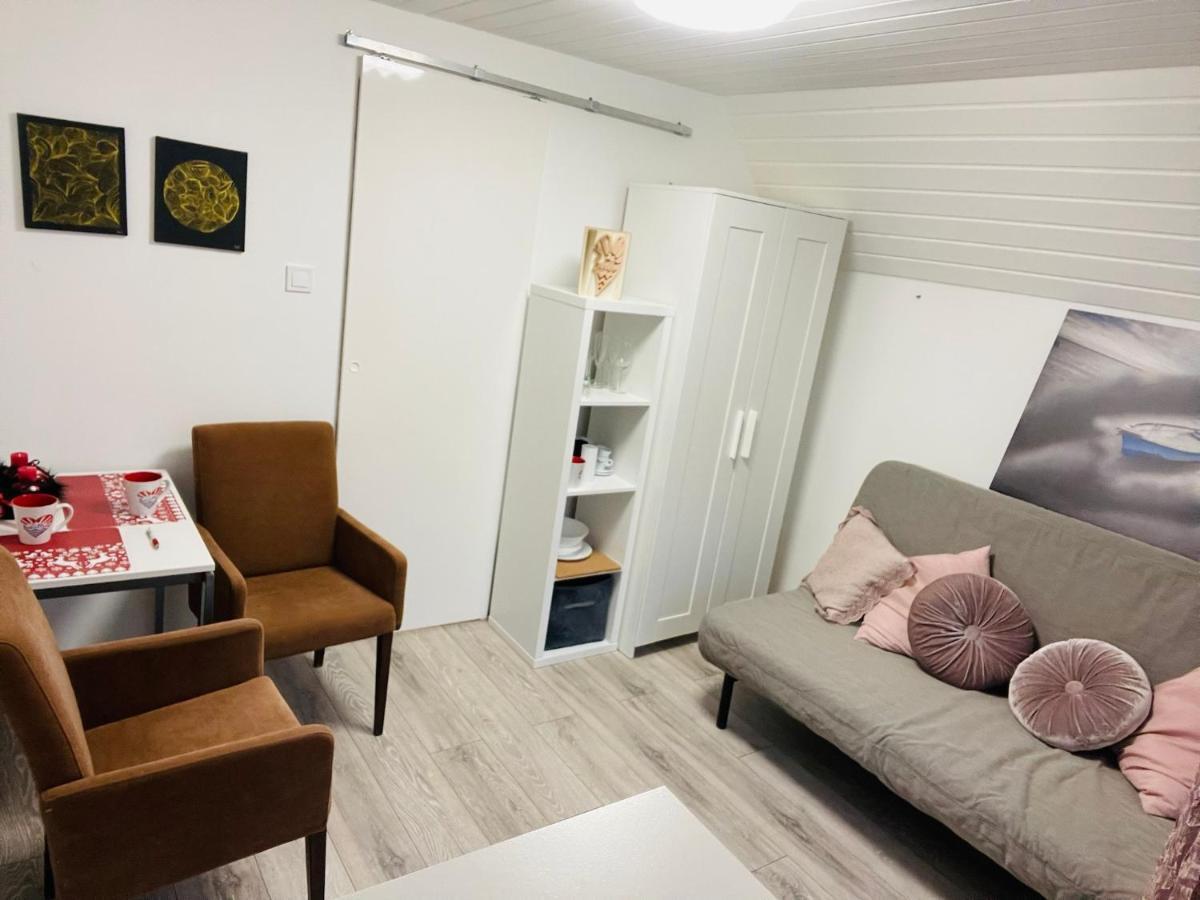 Balcsitthon Apartmanok Siófok Habitación foto